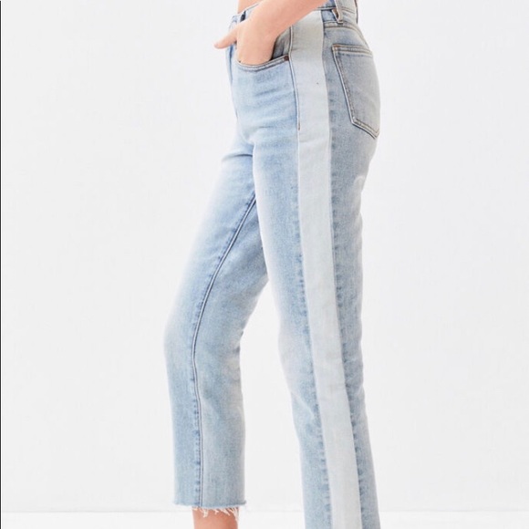 PacSun Mom Jeans - Picture 3 of 8